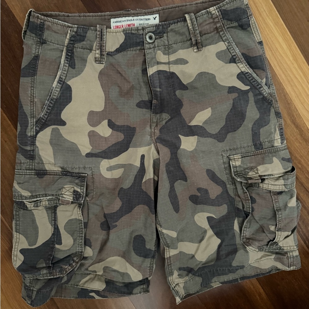 Vintage Washed American Eagle Camo Cargo Shorts Sz 32